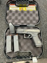 GLOCK 23 GEN5 .40 - 1 of 2