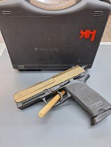 HECKLER & KOCH HK USP 45 ACP (45 Auto) - 1 of 2
