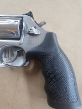 SMITH & WESSON 686-6 .357 MAG - 2 of 3