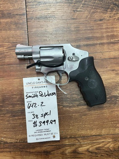 SMITH & WESSON 642-2 .38 SPL +P