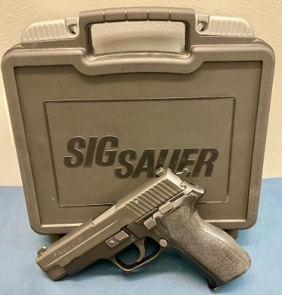 SIG SAUER P226 .40 S&W