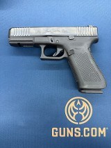 GLOCK G22 GEN 5 .40 S&W - 3 of 3