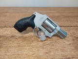 SMITH & WESSON MODEL 642 AIRWEIGHT .38 SPL - 2 of 3
