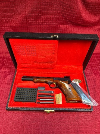 BROWNING medalist .22 LR