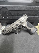 SMITH & WESSON M&P9 M2.0 METAL COMPETITOR 9MM LUGER (9X19 PARA) - 2 of 3