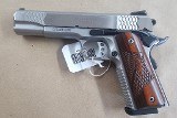 SMITH & WESSON SW1911 .45 ACP