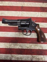 SMITH & WESSON 19-2 .357 MAG - 2 of 3