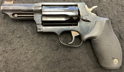 TAURUS The Judge Magnum .45 ACP/.410 GA