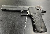 SMITH & WESSON 422 .22 CAL - 2 of 2