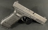 GLOCK G22GEN 4 .40 S&W - 2 of 3