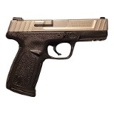 SMITH & WESSON SD40 VE .40 S&W - 2 of 3