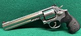 SMITH & WESSON 686 PLUS 3-5-7 MAGNUM SERIES .357 MAG - 2 of 3
