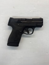 SMITH & WESSON M&P 9 SHIELD PLUS 9MM LUGER (9x19 PARA) - 2 of 3