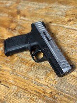 SMITH & WESSON SD9 2.0 9MM LUGER (9X19 PARA) - 2 of 2
