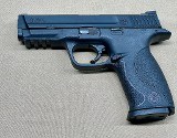 SMITH & WESSON M&P 40 .40 CALIBER - 2 of 3