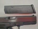 GLOCK G22
GEN 4 .40 S&W - 3 of 3