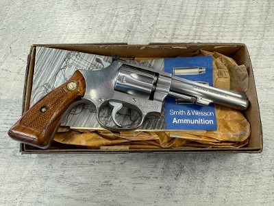 SMITH & WESSON 63 .22 LR