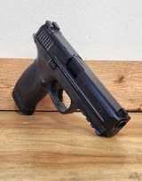 SMITH & WESSON M&P 40 .40 S&W - 3 of 3