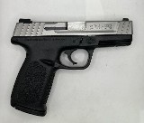 SMITH & WESSON SD40 VE .40 S&W - 1 of 3