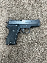 SIG SAUER P6 9MM LUGER (9x19 PARA)
