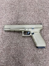 GLOCK G40 GEN 4 MOS 10MM - 2 of 3