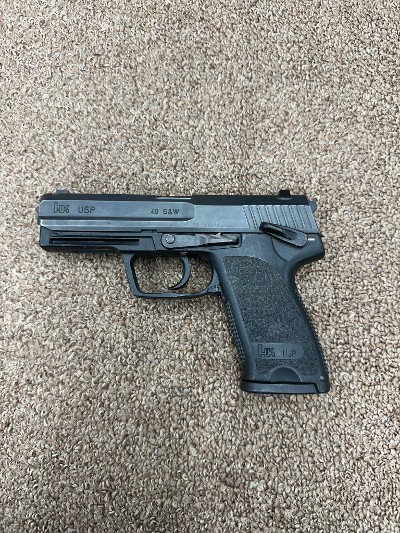 HECKLER & KOCH USP .40 S&W