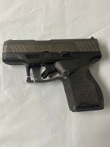 TAURUS GX4 9MM LUGER (9x19 PARA) - 1 of 3