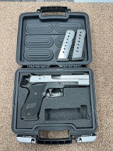 SIG SAUER P220 STAINLESS .45 ACP