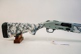 MOSSBERG 940 PRO WATERFOWL (SNOW GOOSE) 12 GA - 2 of 3