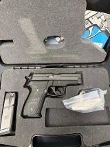 SIG SAUER P229 .40 S&W