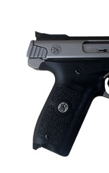 SMITH & WESSON Victory SW22 .22 LR - 3 of 3