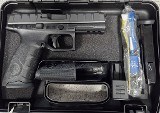 BERETTA APX 9MM LUGER (9x19 PARA) - 1 of 3