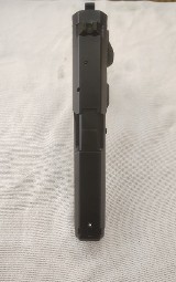 HECKLER & KOCH USP .45 ACP - 3 of 3