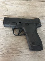 SMITH & WESSON M&P 9 SHIELD 9MM LUGER (9x19 PARA) - 2 of 3