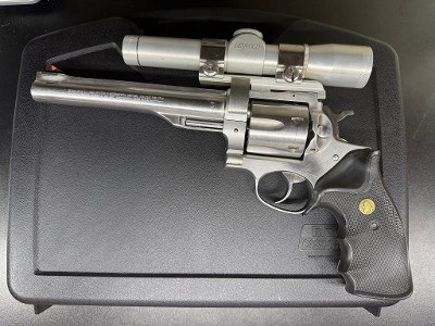 RUGER REDHAWK .44 MAGNUM