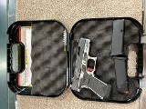 GLOCK G19 GEN 5 9MM LUGER (9x19 PARA) - 1 of 3