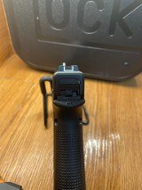 GLOCK 17 GEN 5 9MM LUGER (9x19 PARA) - 3 of 3