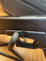 GLOCK 17 GEN 5 9MM LUGER (9x19 PARA) - 2 of 3