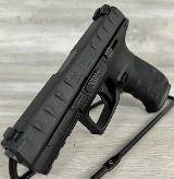 BERETTA APX 9MM LUGER (9X19 PARA) - 1 of 3