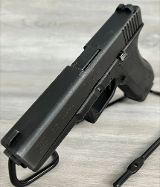GLOCK 22 .40 S&W - 2 of 3