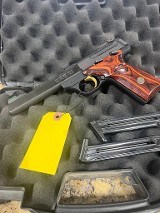BROWNING BUCK MARK .22 LR