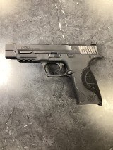 SMITH & WESSON M&P9 M2.0 5" PRO SERIES 9MM LUGER (9x19 PARA) - 2 of 3