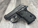 BERETTA 3032 TOMCAT .32 ACP