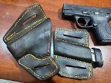 SMITH & WESSON M&P SHIELD .40 S&W - 2 of 3