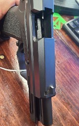 HECKLER & KOCH USP 45 .45 ACP - 3 of 3