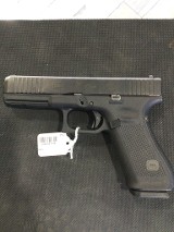 GLOCK 17 GEN 5 9MM LUGER (9x19 PARA) - 2 of 3