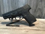 SMITH & WESSON M&P 9 SHIELD M2.0 9MM LUGER (9x19 PARA) - 1 of 3