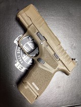 SPRINGFIELD ARMORY HELLCAT 9MM LUGER (9x19 PARA) - 1 of 3
