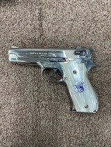 SMITH & WESSON 439 9MM LUGER (9x19 PARA) - 2 of 3