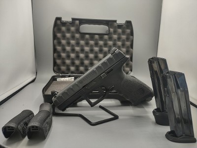 BERETTA APX 9MM LUGER (9x19 PARA)